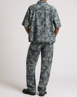 BOBBY SUPERT FLAP 32" JACQUARD - MIDNIGHT RIDER DARK WASH