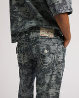 BOBBY SUPERT FLAP 32" JACQUARD - MIDNIGHT RIDER DARK WASH