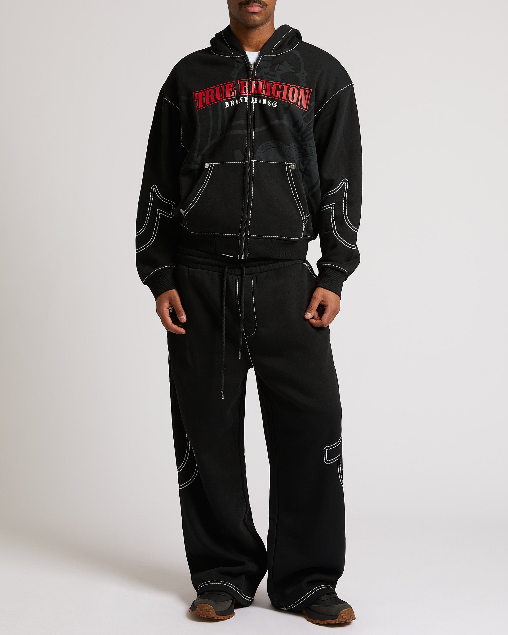 CINCHED BIG T ZIP UP HOODIE - JET BLACK