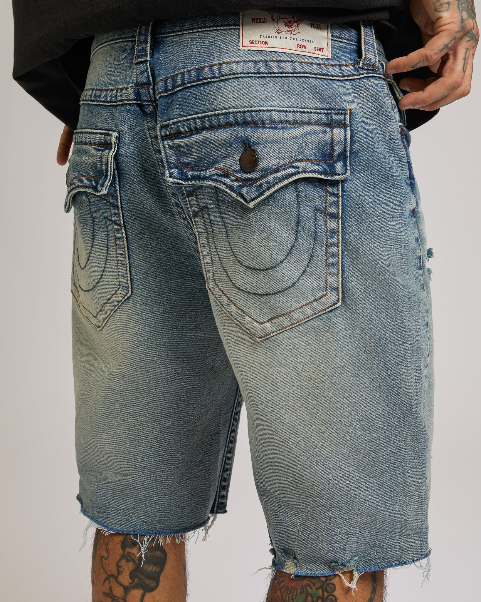 BOBBY SN FLAP SHRT DESTRYD HEM - HOOPS VINTAGE MED WASH W RIPS