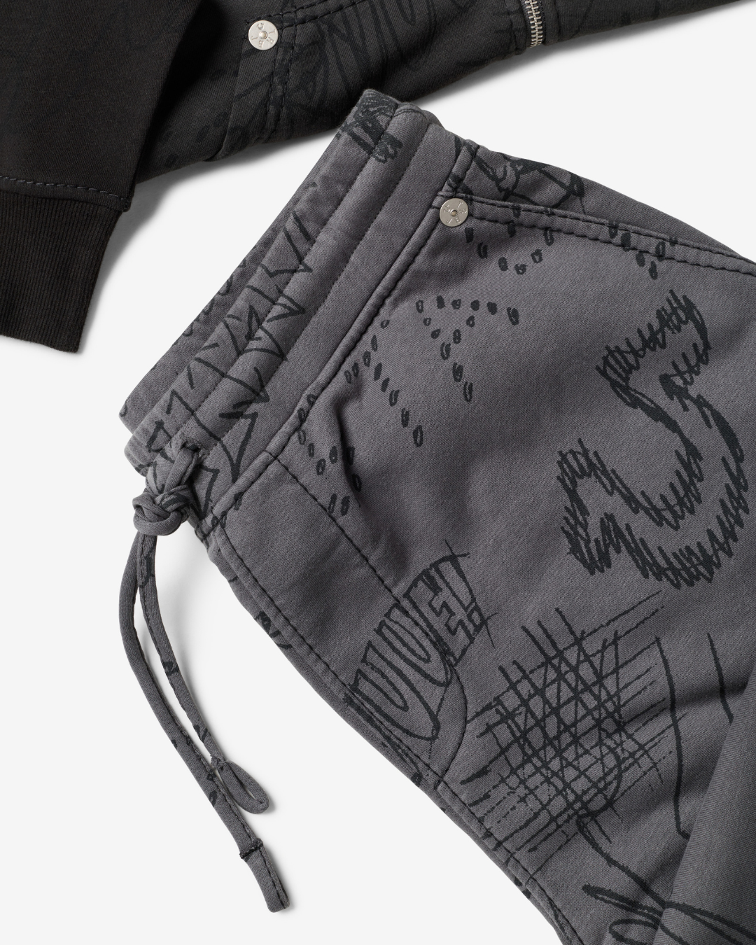 DIP DYED BIG T BAGGY JOGGER - VINTAGE BLACK