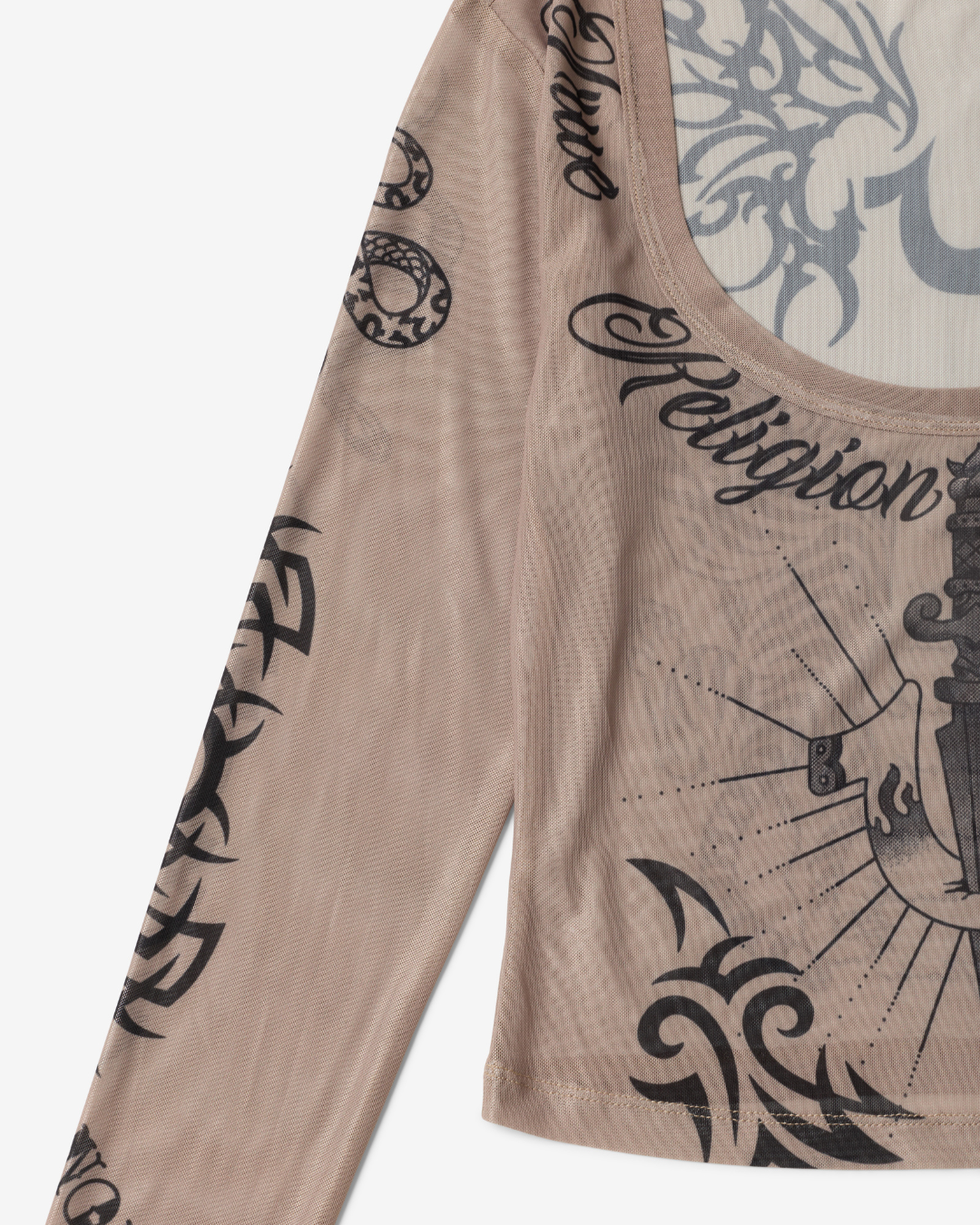 SCOOP NECK TATTOO LS TOP - SILVER MINK
